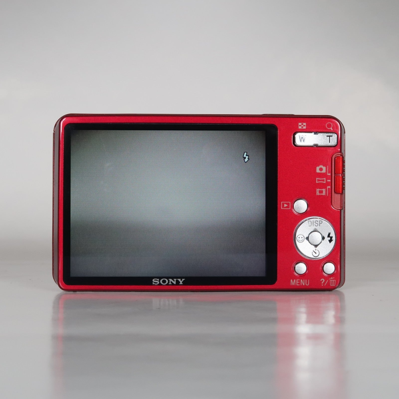 Sony Cybershot DSC-W560 14.1MP Digital Camera Red, Case – Excellent