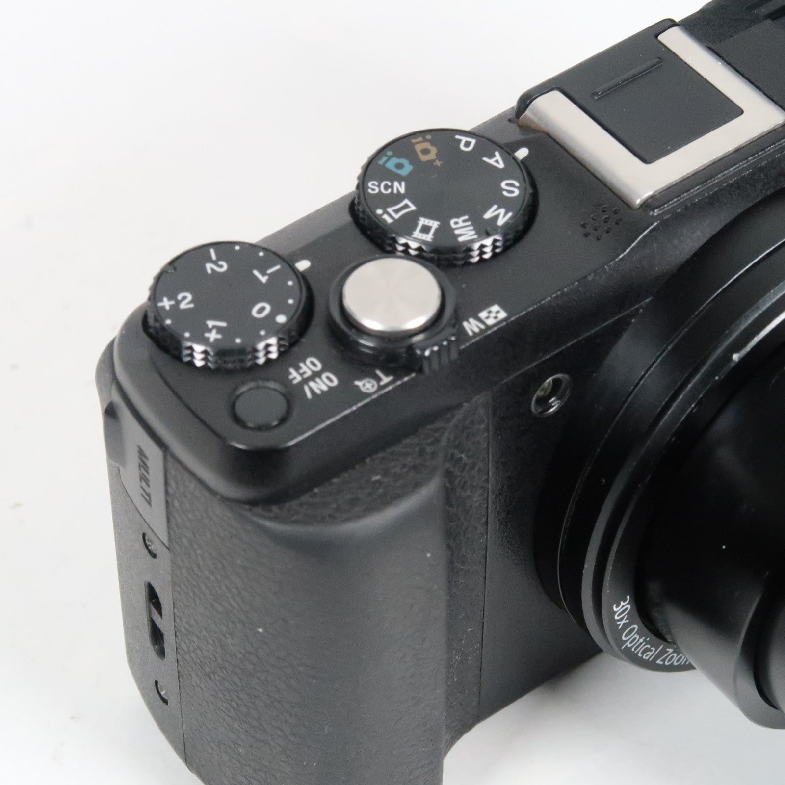 Sony CyberShot DSC-HX60V 20.4MP Digital Camera – Boxed, with Case & 32GB SD Card