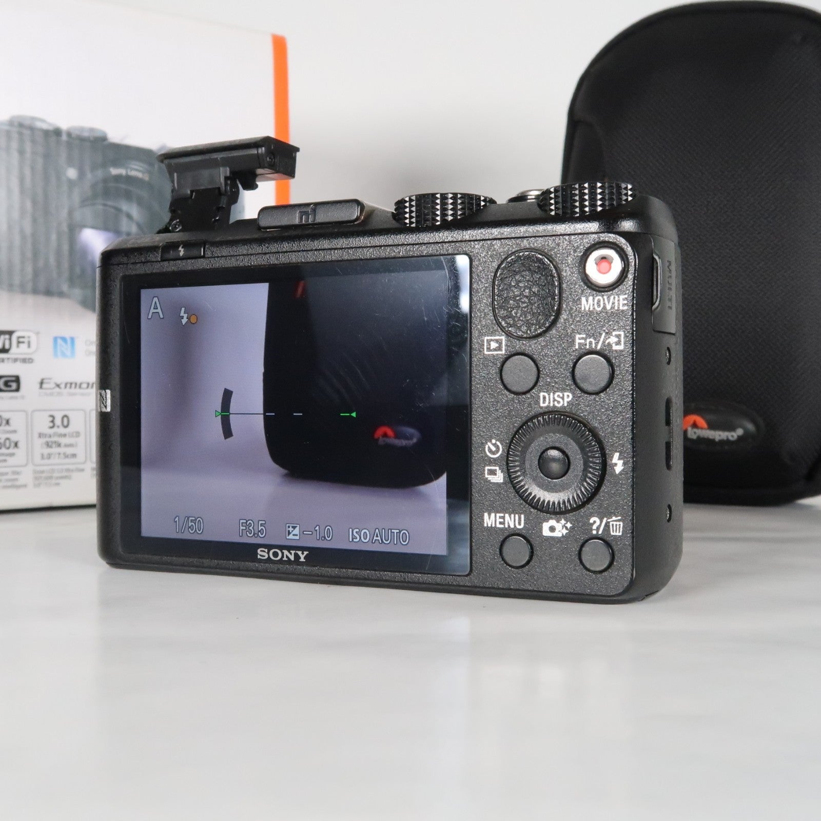 Sony CyberShot DSC-HX60V 20.4MP Digital Camera – Boxed, with Case &amp; 32GB SD Card