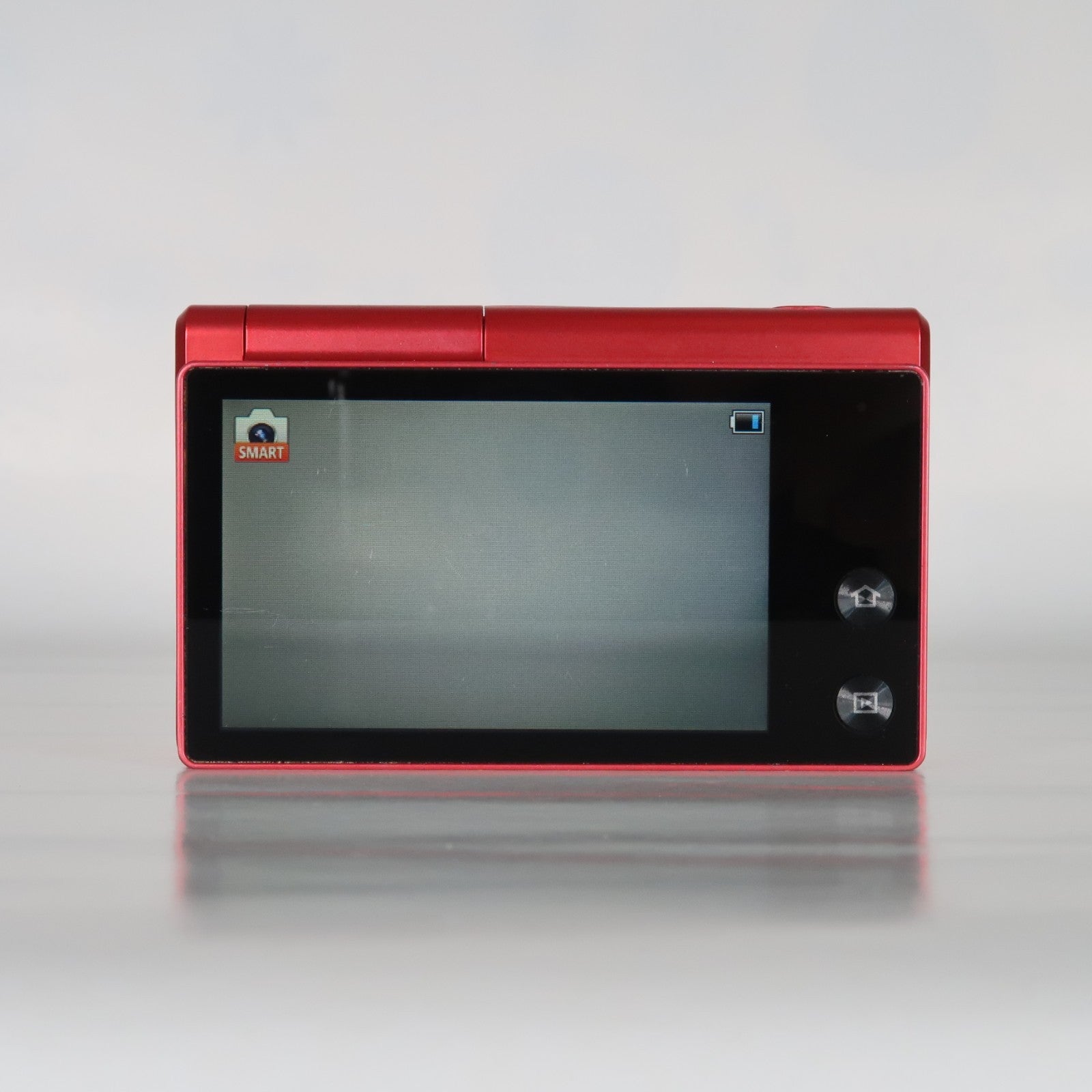 Samsung MV Series MV800 16.1MP Digital Camera Red, Case - Excellent