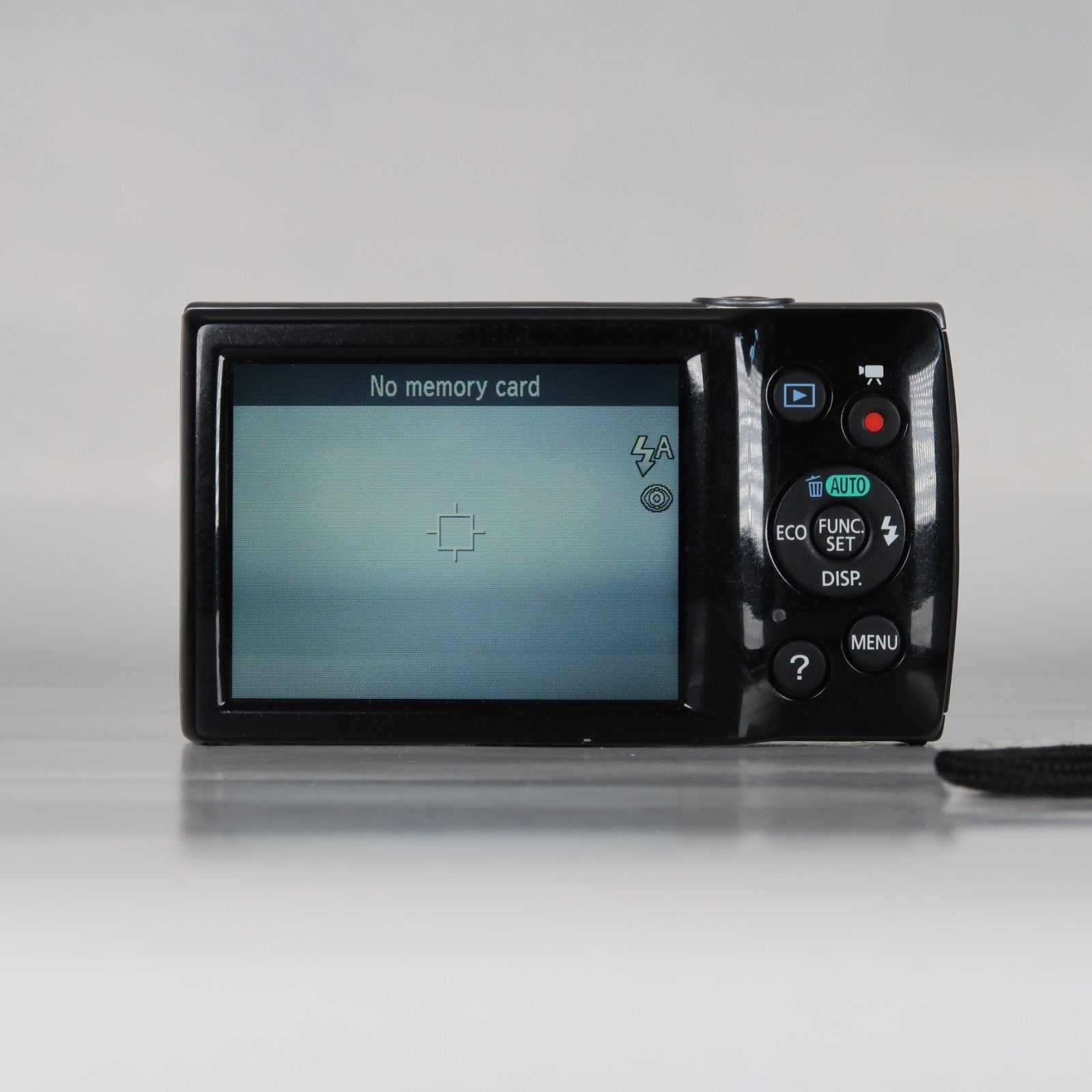 Canon IXUS 145 / ELPH 135 16.0MP Digital Camera Black – With SD Card 4GB &amp; Case