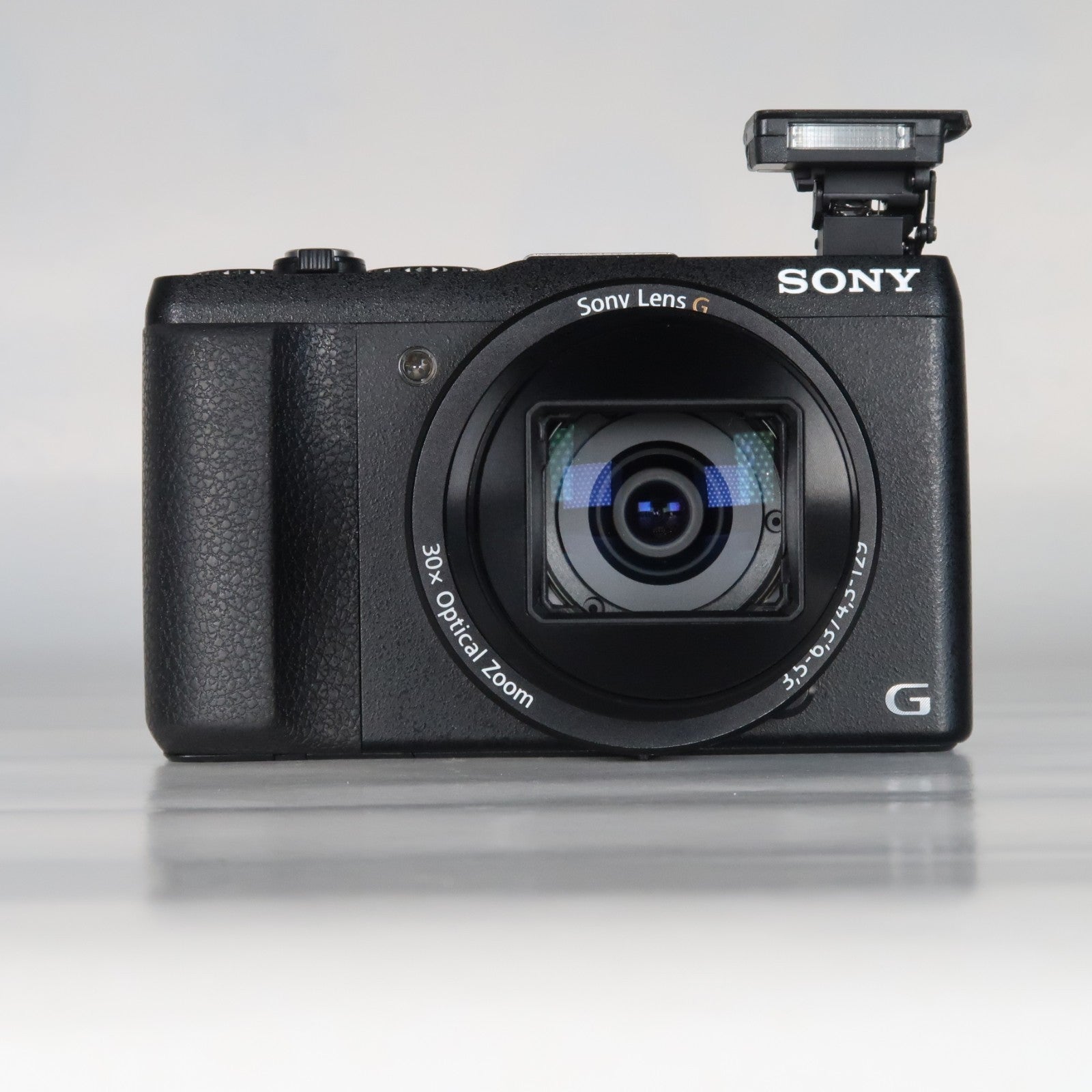 Sony CyberShot DSC-HX60V 20.4MP – Black – 30x Zoom + Case + 32GB SD Card