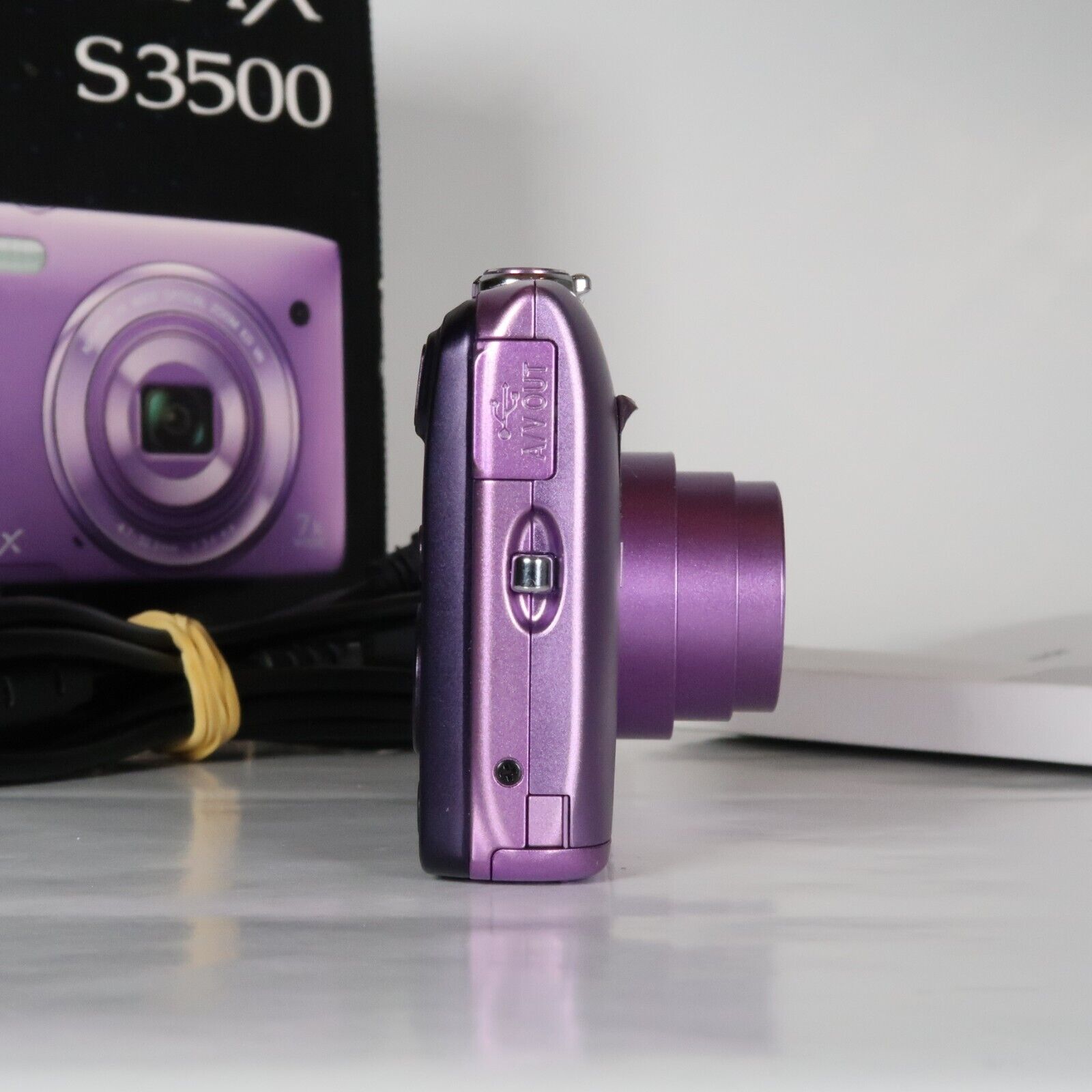 Nikon CoolPix S3500 20.1MP Digital Camera Purple – Mint Condition, Original Packaging