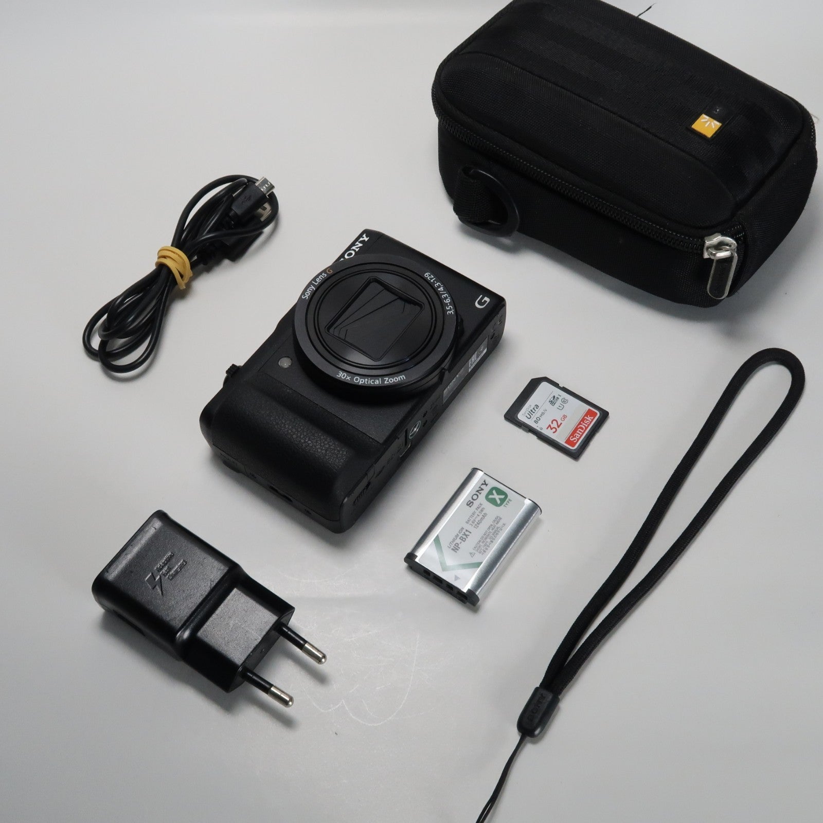 Sony CyberShot DSC-HX60V 20.4MP – Black – 30x Zoom + Case + 32GB SD Card