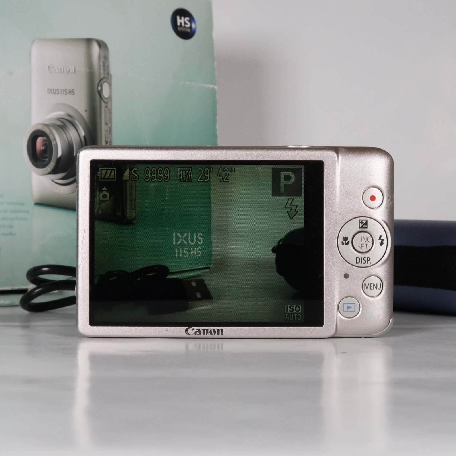 Canon IXUS 115 HS PowerShot ELPH 100 HS 12.1 MP 4x Digital Camera Silver