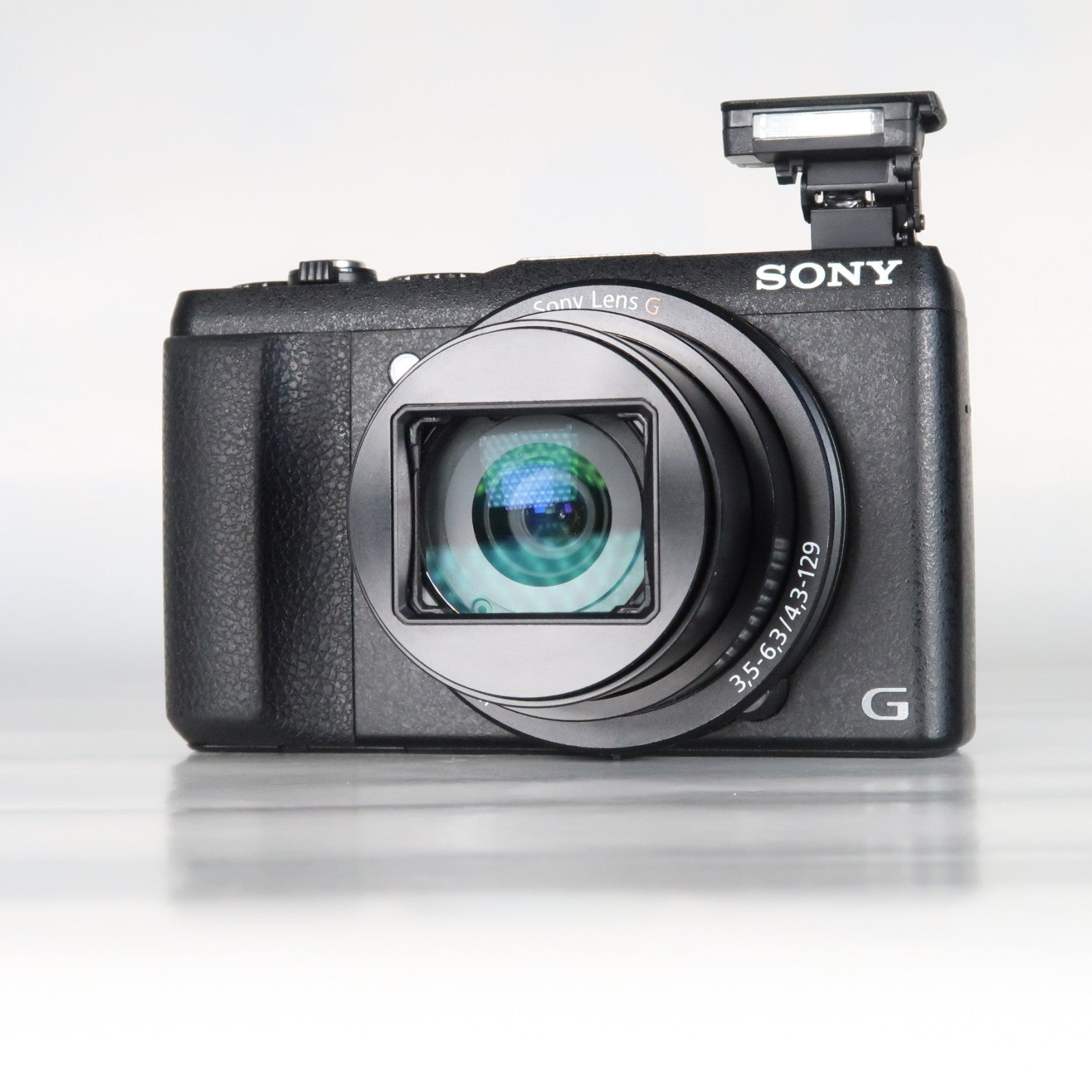 Sony CyberShot DSC-HX60V 20.4MP – Black – 30x Zoom + Case + 32GB SD Card