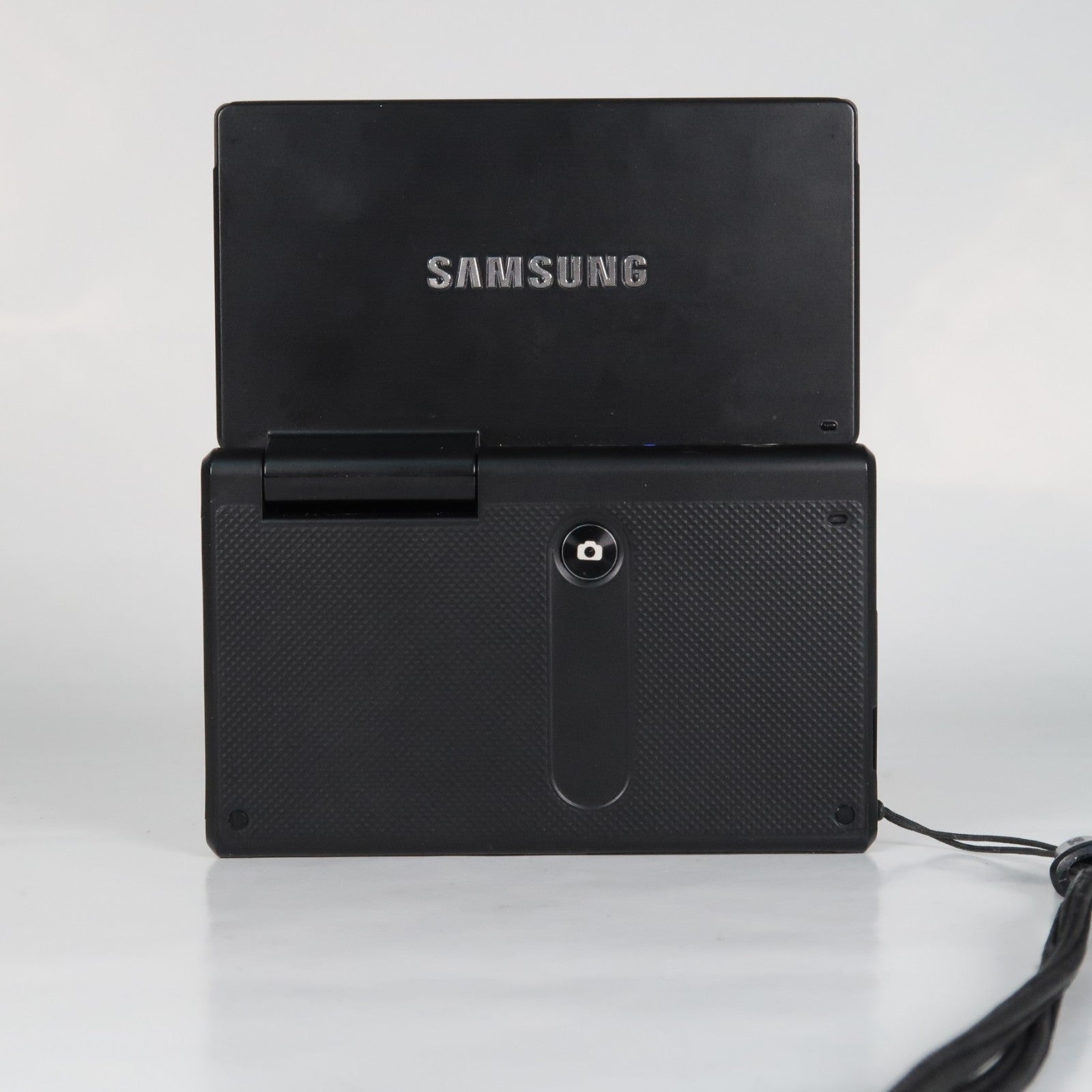 Samsung MV Series MV800 16.1MP Digital Camera Black – Excellent Condition
