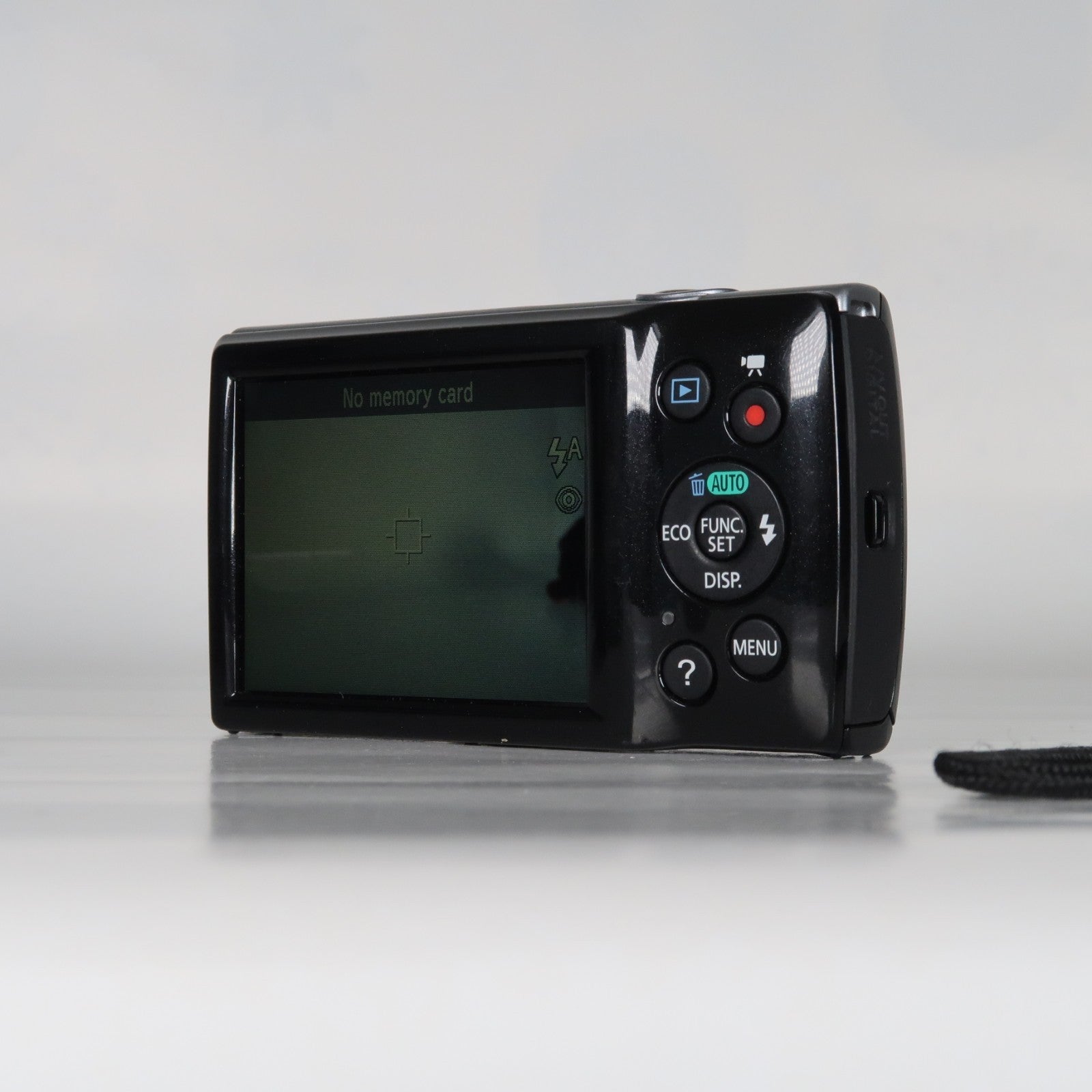 Canon IXUS 145 / ELPH 135 16.0MP Digital Camera Black – With SD Card 4GB &amp; Case