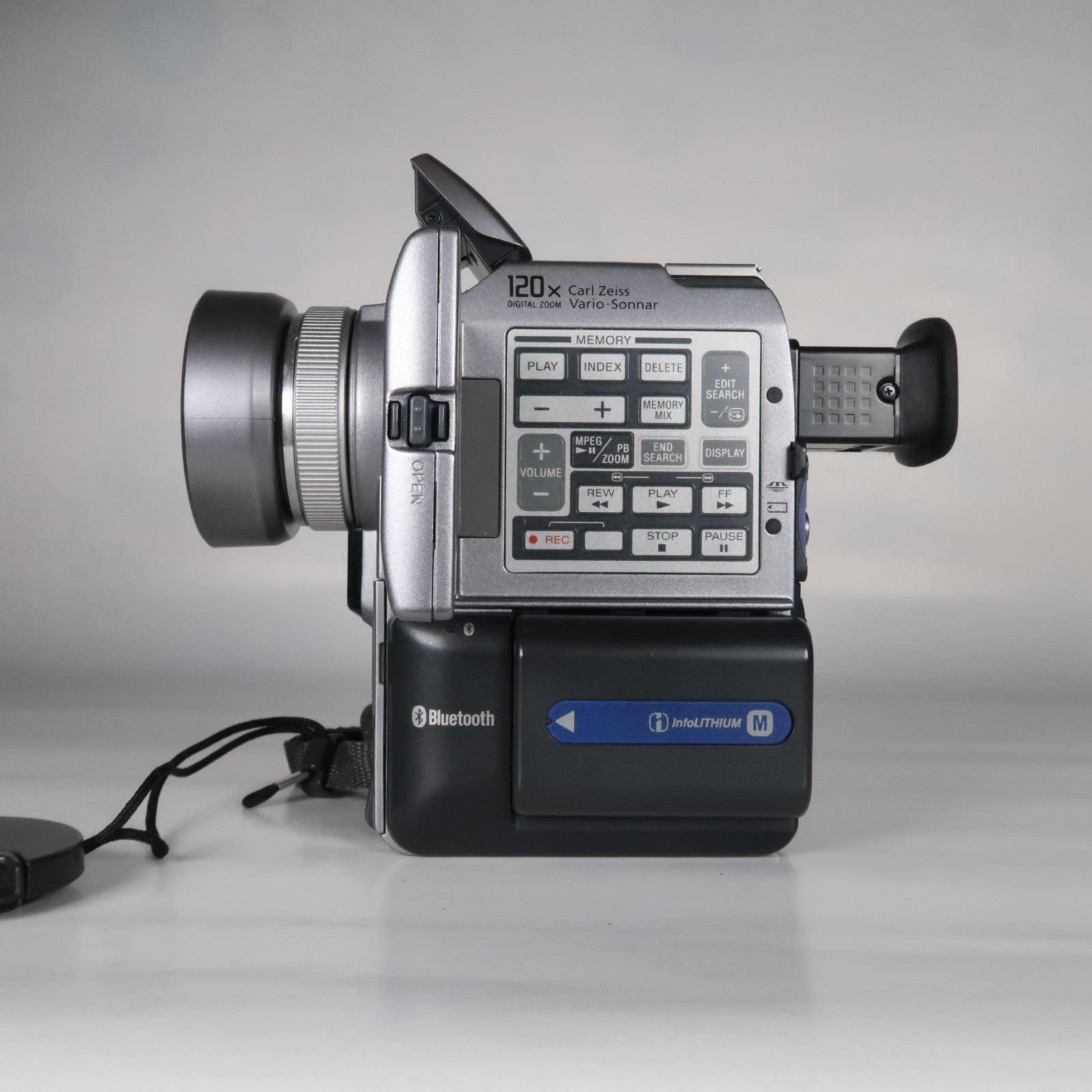 Sony Handycam DCR-PC120E MiniDV Camcorder – With Case + Charger