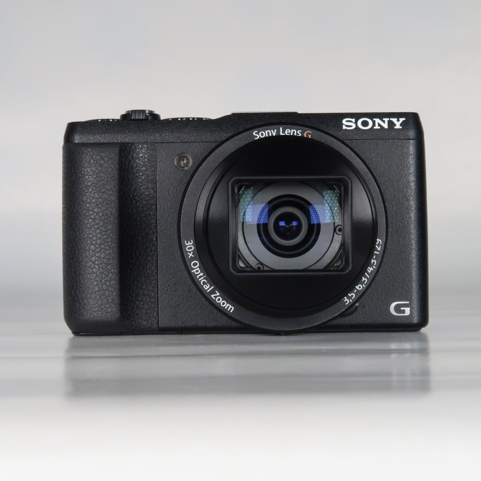 Sony CyberShot DSC-HX60V 20.4MP – Black – 30x Zoom + Case + 32GB SD Card