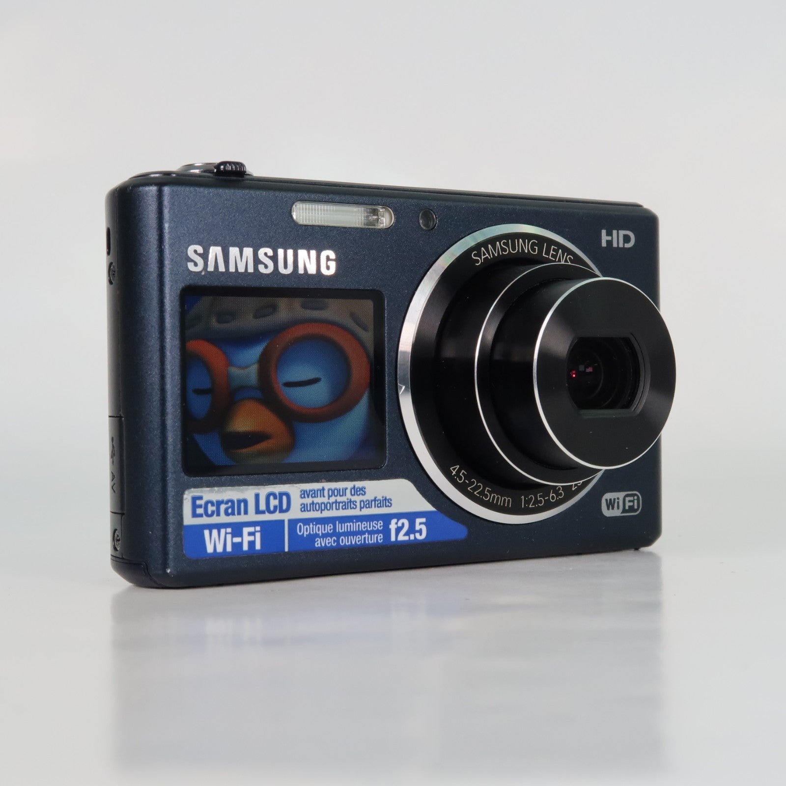 Samsung DualView DV150F 16.2MP Digital Camera – Blue – Excellent