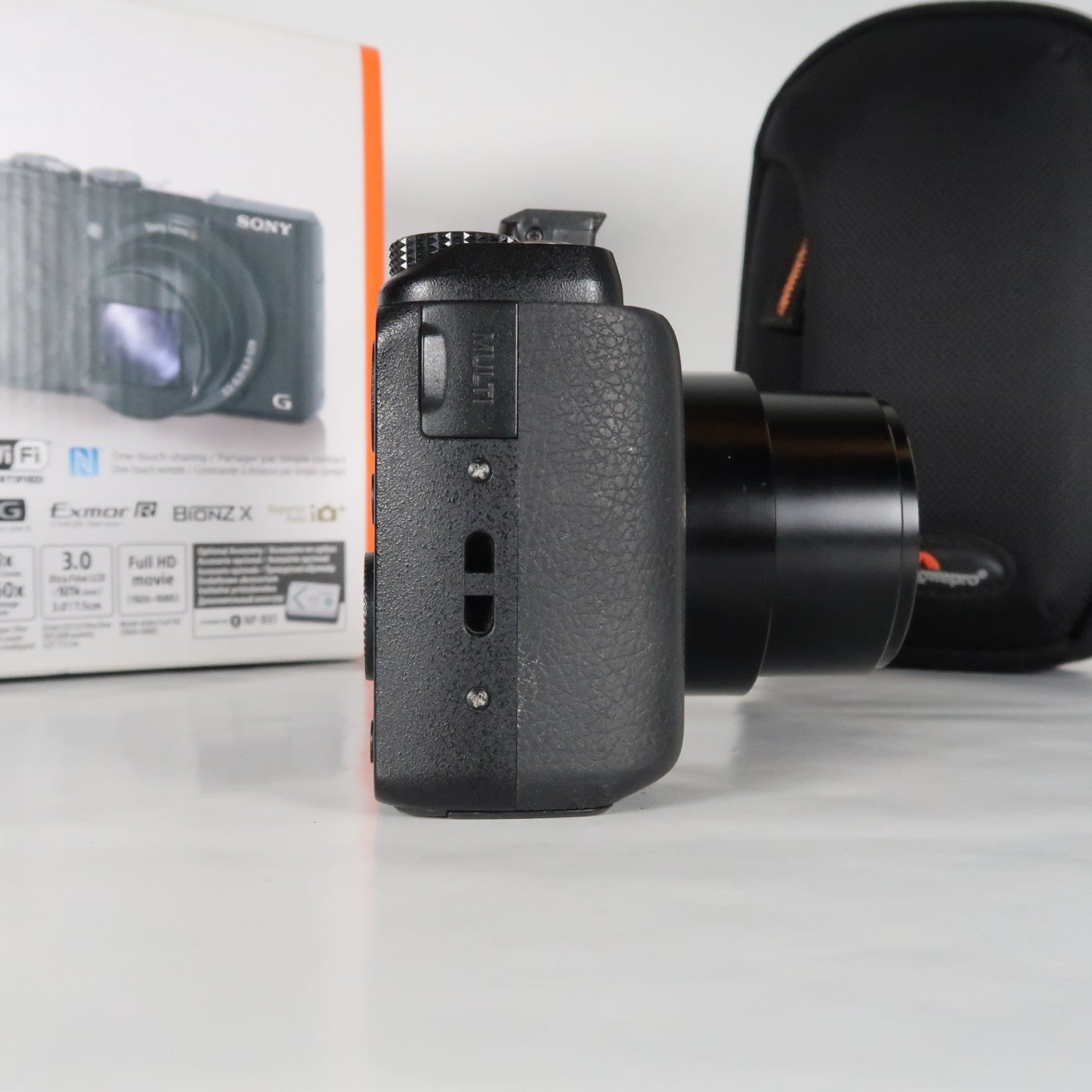 Sony CyberShot DSC-HX60V 20.4MP Digital Camera – Boxed, with Case &amp; 32GB SD Card