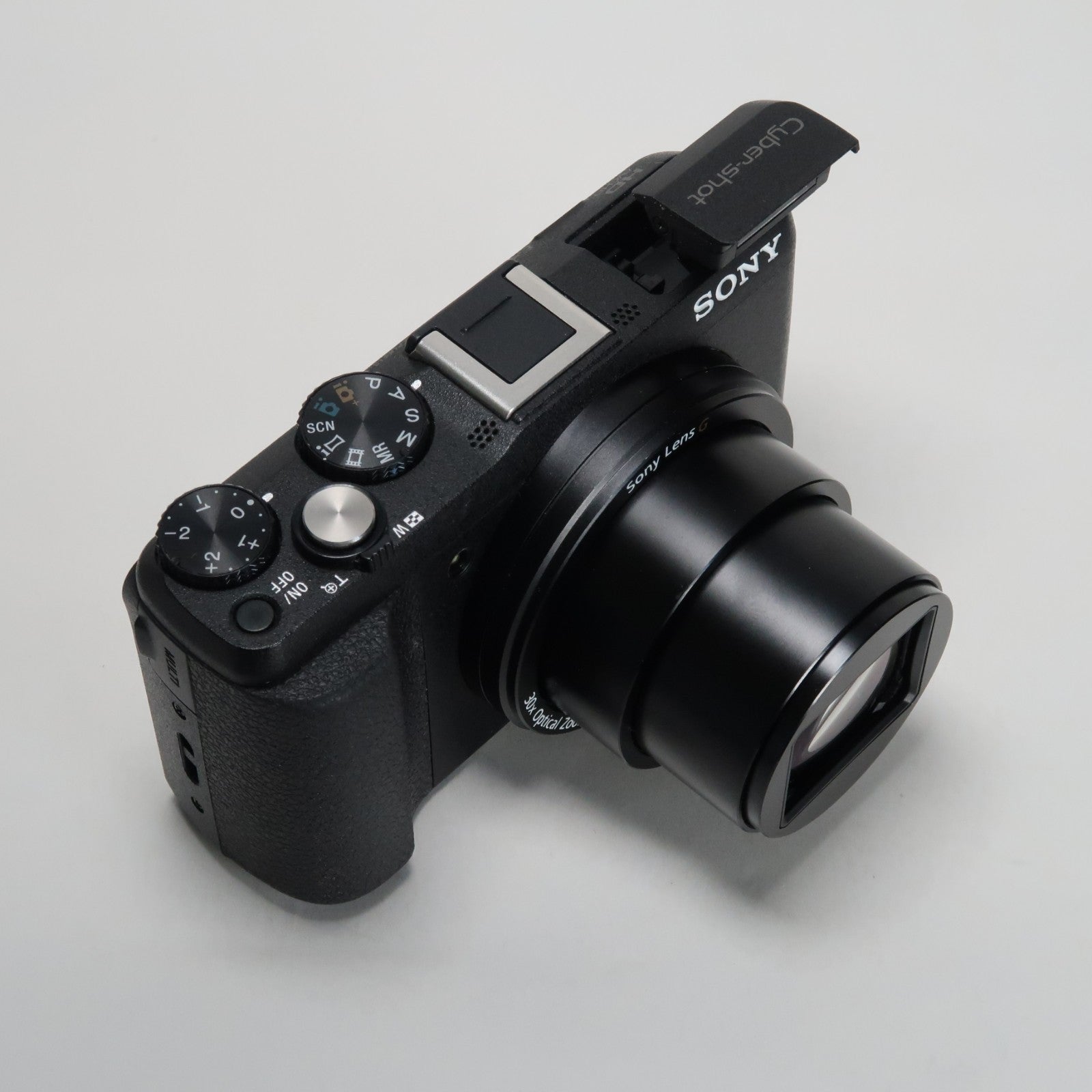 Sony CyberShot DSC-HX60V 20.4MP – Black – 30x Zoom + Case + 32GB SD Card