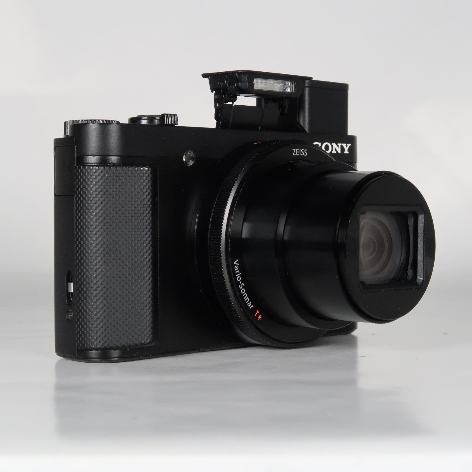 Sony Cyber-shot DSC-HX90V 18.2MP Digital Camera – Excellent Condition, Original Packaging