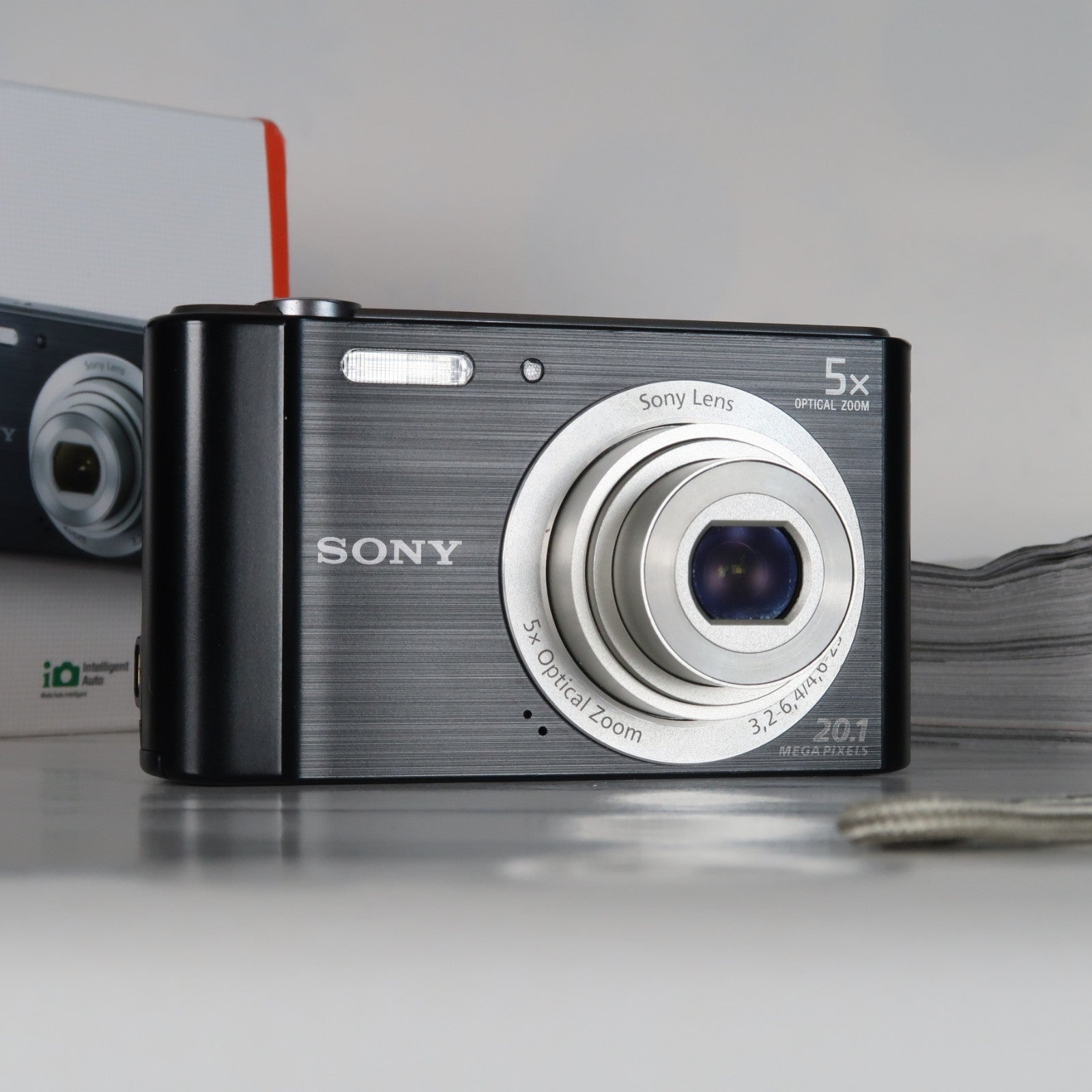 Sony Cyber-shot DSC-W800 Black + W810 Pink Digital Camera + Canon Ixus 185 S