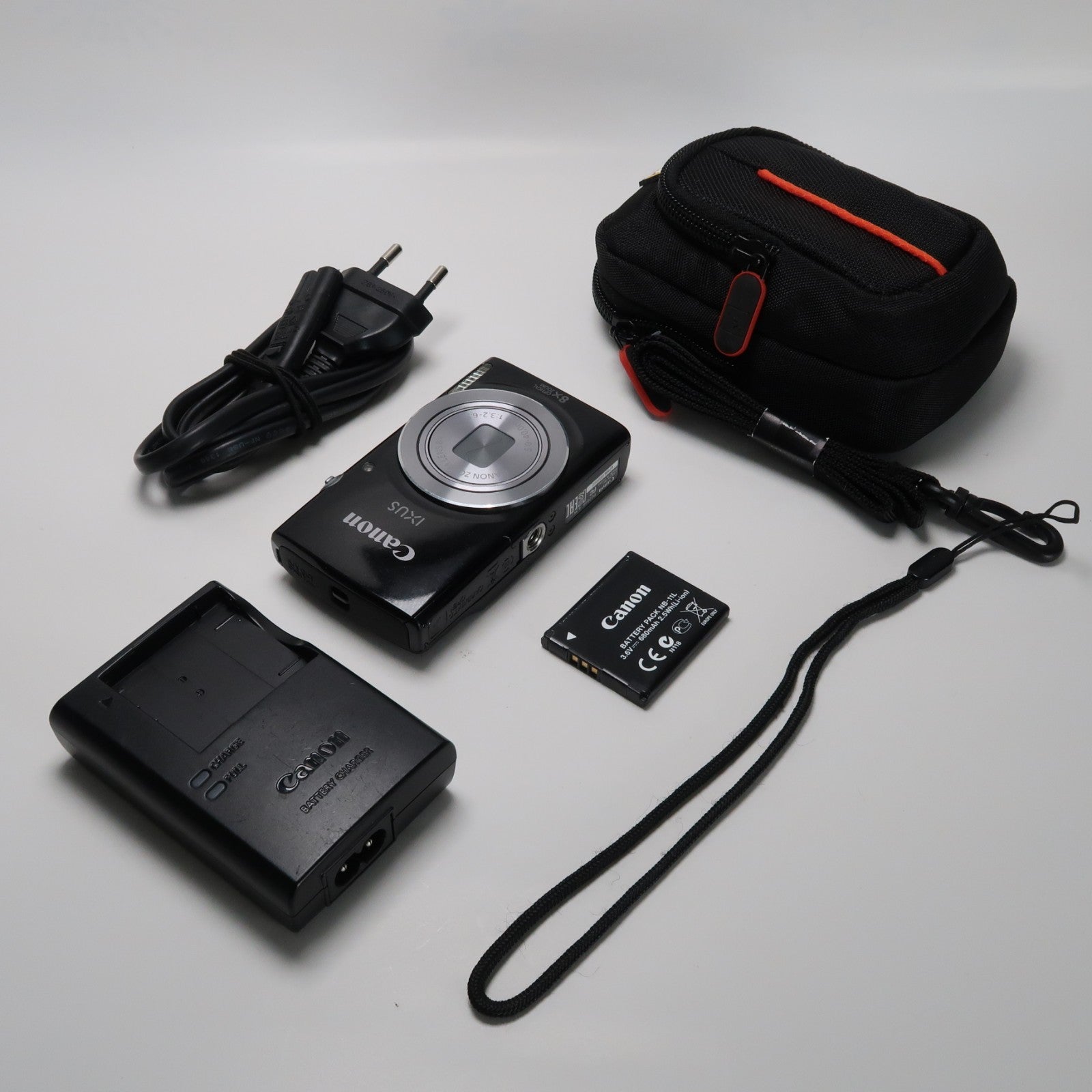 Canon IXUS 145 / ELPH 135 16.0MP Digital Camera Black – With SD Card 4GB &amp; Case