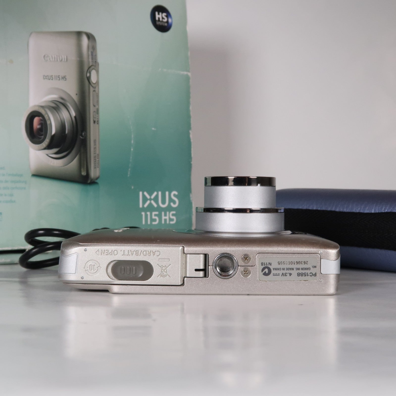 Canon IXUS 115 HS PowerShot ELPH 100 HS 12.1 MP 4x Digital Camera Silver