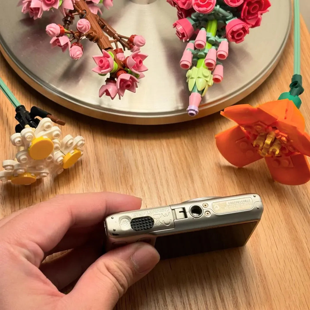 ✨ Authentic Canon IXUS 220 HS PreOwned 💖